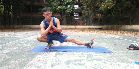 Half Squat Pose Ardha Malasana Science Of Yoga