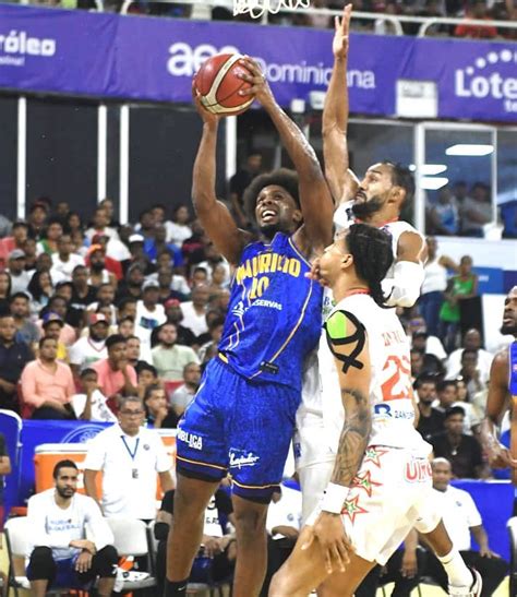 Mauricio Báez clasifica invicto a Fase de Eliminación en el TBS Distrito