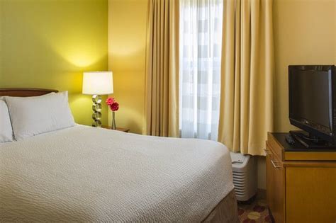 TOWNEPLACE SUITES NEW ORLEANS METAIRIE $109 ($̶1̶4̶9̶) - Updated 2018 ...