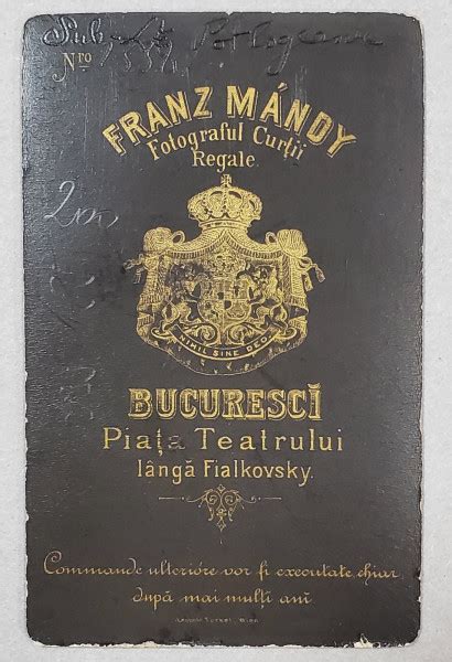 FOTOGRAF FRANZ MANDY BUCURESTI OFITER IN UNIFORMA CU DECORATII