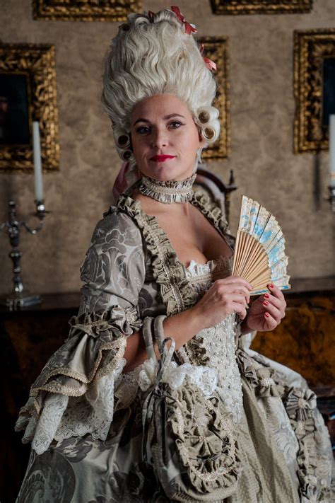 HISTORICAL COSTUME 1700 WOMAN Etsy