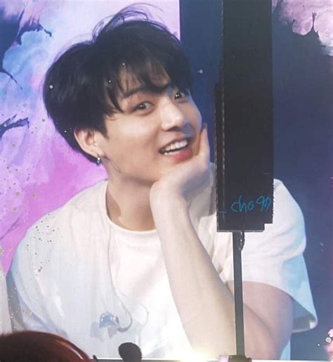 Jungkook Funny Facial Expressions Jungkook Bts World Tour