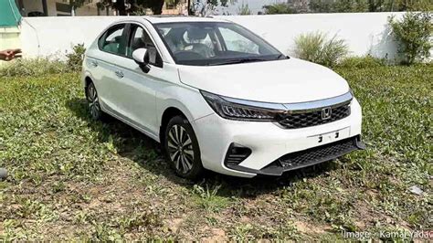 2023 Honda City Facelift Review Walkaround Interiors Exteriors Features