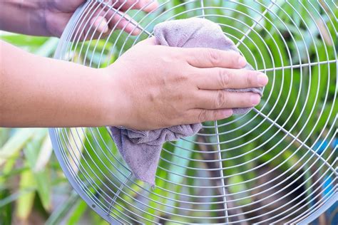 Comment NETTOYER Un VENTILATEUR