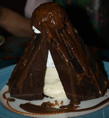 Fun, Fancy, and Frivolous!: Rainforest Cafe's Volcano Cake