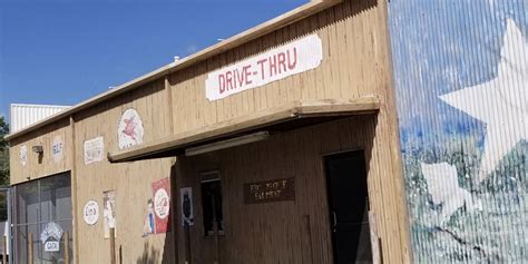 Drive-Thru | Dickinson Bar~B~Que & Southern Comfort in Dickinson, TX