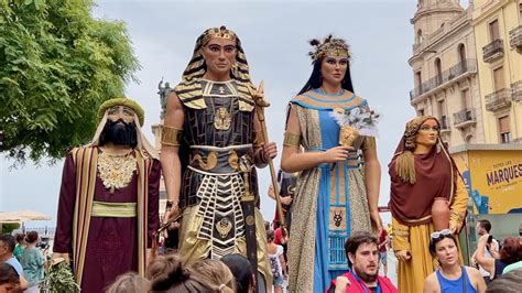 Plantada I Cercavila A Trobada Gegants I Nans De Sant Mag Festa