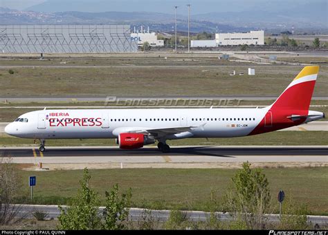 EC JDM Iberia Express Airbus A321 213 Photo By PAUL QUINN ID 770705