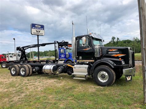 2020 Western Star 4900 Log Chassis