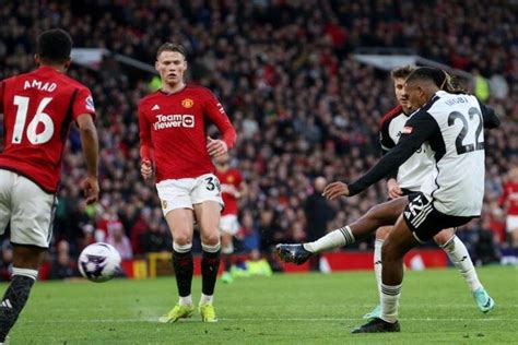 Iwobi late goal fires Fulham past Man United - Chronicle.ng