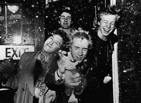 The Sex Pistols A Cena Agitos Culturais