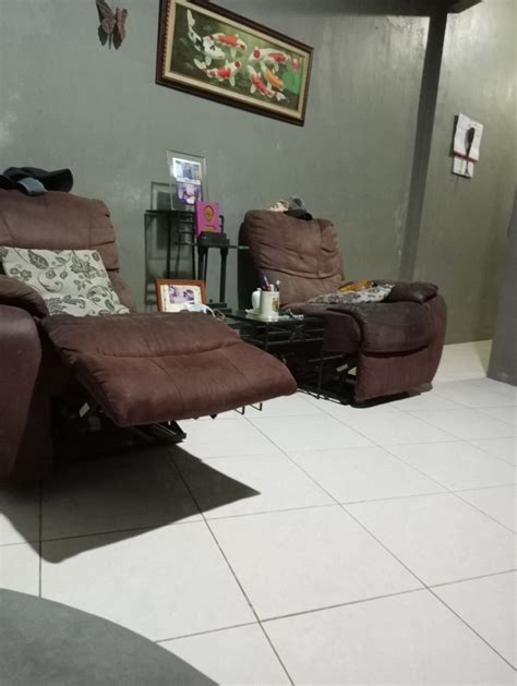 Sofa Informa Cheers Seater Net Bintaro Perabotan Rumah Di Carousell