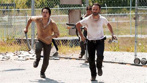 Foto De Steven Yeun Fotos Norman Reedus Steven Yeun Andrew Lincoln