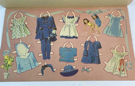 Lot Vintage 1940 Dionne Quints Paper Dolls Uncut