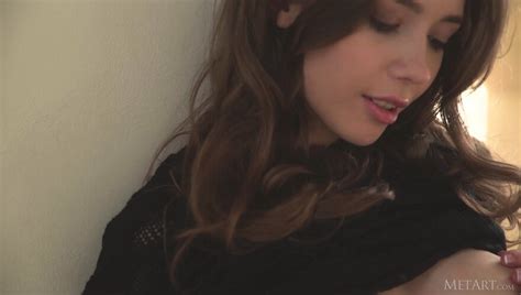 Mila Azul A Day By The Sea Video Metart Scene Porn Pic