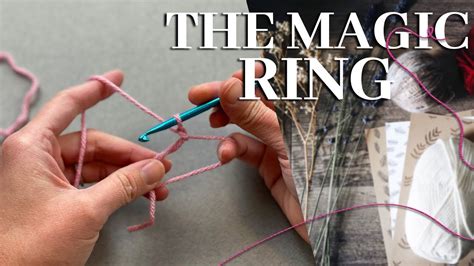 The Magic Ring // How to do the crochet Magic Ring // Starting a round ...