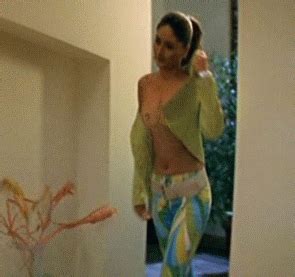 Kareena Kapoor Boobs Shown Nude Naked Kareena Gporn4u