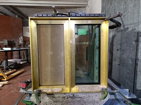 Bulletproof bronze windows and doors • Astec