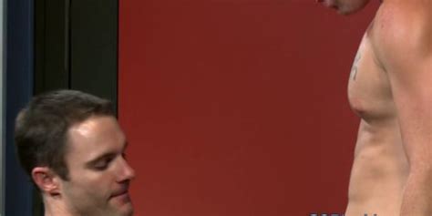 Gay Studs Butt Drilled In Locker Room Tnaflix