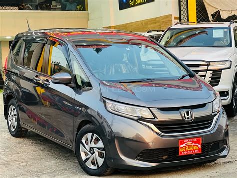 Honda Freed Hybrid G Honda Sensing For Sale In Lahore Pakwheels