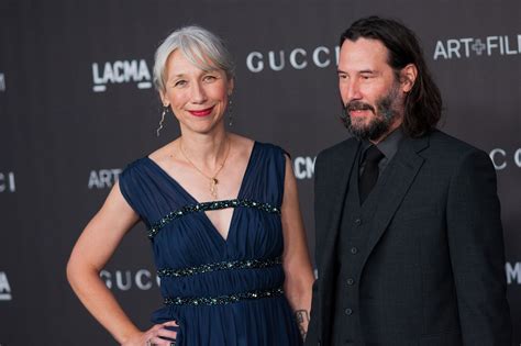 PHOTOS. Keanu Reeves amoureux : la star présente enfin sa compagne