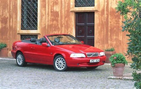 Used Volvo C Convertible Review Edmunds