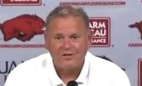 Sam Pittman Previews Arkansas Cincinnati Game With Hilarious Quote