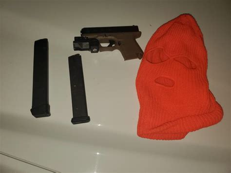 Parolee Sex Offender Arrested For Carrying A Loaded Semi Automatic Pistol Crime Voice