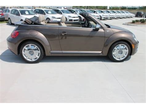 2013 Volkswagen Beetle 2 5L Convertible 70s Edition Data Info And