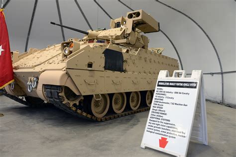 Pennsylvania Army Guard upgrades to latest version of the M2 Bradley ...