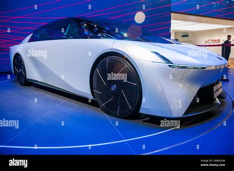 Automobile drag coefficient hi-res stock photography and images - Alamy