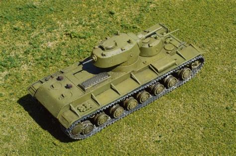 Ostmodels Soviet SMK Heavy Tank - 1/72 Resin - iModeler