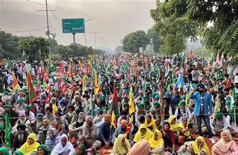 संयुक्त किसान मोर्चा के धरने में उमड़ा जन सैलाब आज राज्यपाल को देंगे मांग पत्र People