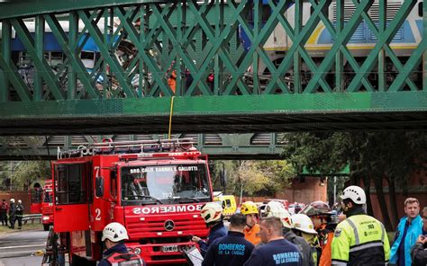 Choque De Trenes En Argentina Al Menos 30 Heridos Graves Trasladados