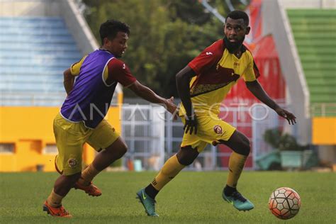 Pemain Baru Sriwijaya Fc Antara Foto