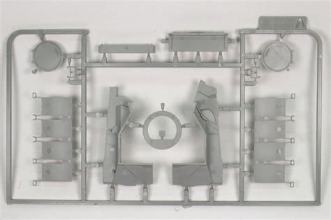 Hägglunds BV 206S Takom 1 35 Modellbau für alle mit Spaß am Hobby