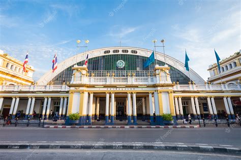 Premium Photo | Bangkok Railway Station