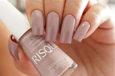Unhas Nude Quando Usar E Fotos Para Te Inspirar Nude Nails Nail Polish Pretty Nails