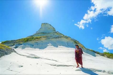 Destinasi Wisata Bukit Salju Di Sabu Raijua NTT Kawasan Berjuluk Pulau