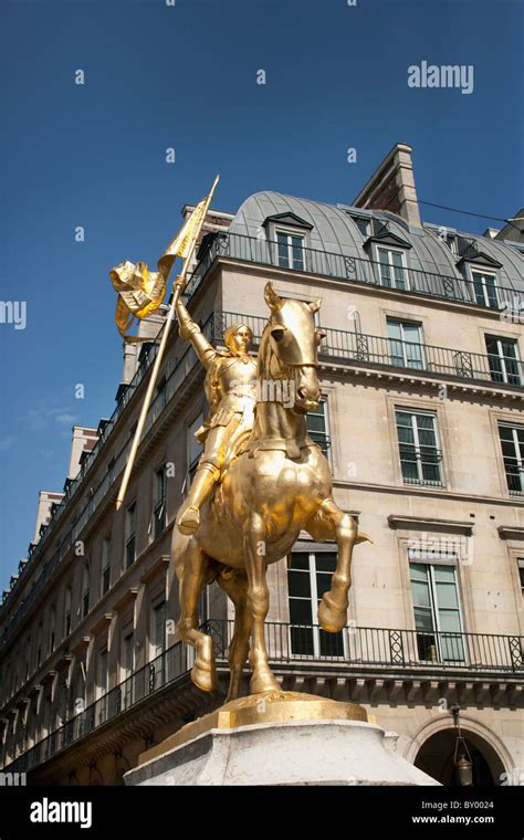 Joan of Arc statue Stock Photo - Alamy