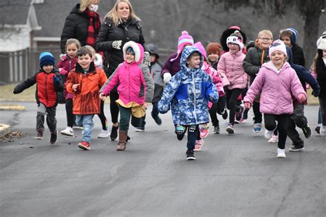 Press Release The Daily Mile Announced As The Official School