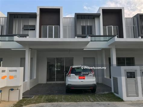 Casa View Cybersouth X Double Storey House Dengkil Sty Terrace