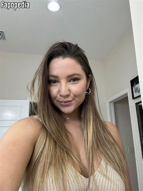 Lexi Love Nude OnlyFans Leaks Photo 1847312 Fapopedia