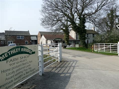 Methley Bridge Farm Shop Graham Hogg Cc By Sa 2 0 Geograph Britain