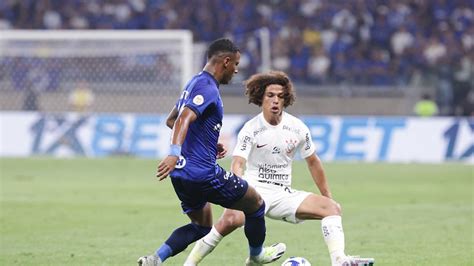 Cruzeiro Volta A Sofrer Gol No Ltimo Lance E Apenas Empata