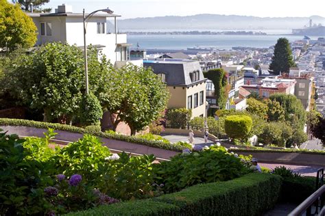 Lombard Street, San Francisco, California - Culture Review - Condé Nast ...