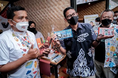 Menparekraf Ekraf Cirebon Harus Bisa Naik Kelas Lewat Aki 2022