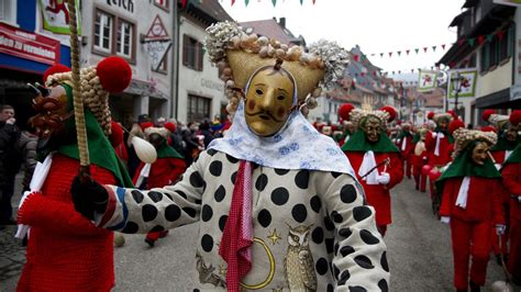 Figuren In Der Elzacher Fastnacht