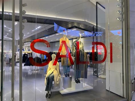 Saldi Estivi In Toscana Il Via Sabato Luglio Prevista Una Spesa