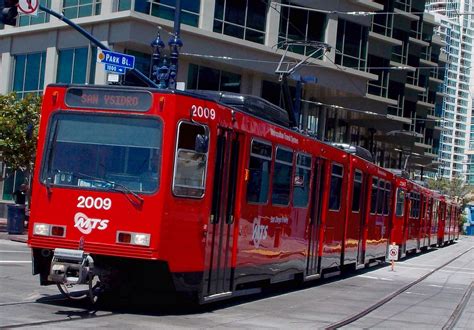 San Diego MTS trolley S-100 | Straßenbahn, Busse